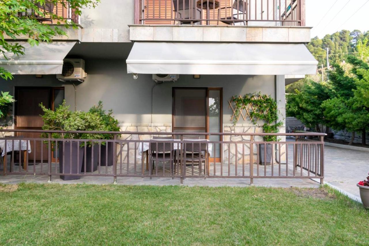 Athanasia Studios 新马尔马拉斯 外观 照片