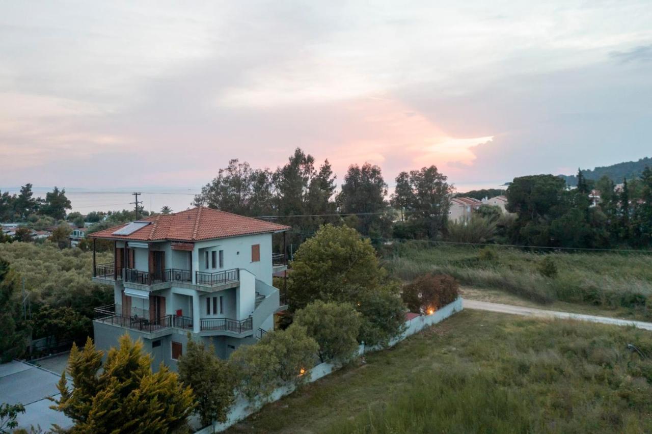 Athanasia Studios 新马尔马拉斯 外观 照片